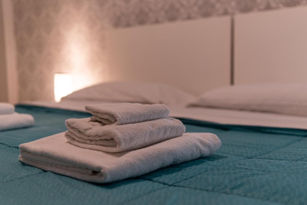 Agriturismo Il Casale ปอนเต กาเลเรีย ภายนอก รูปภาพ